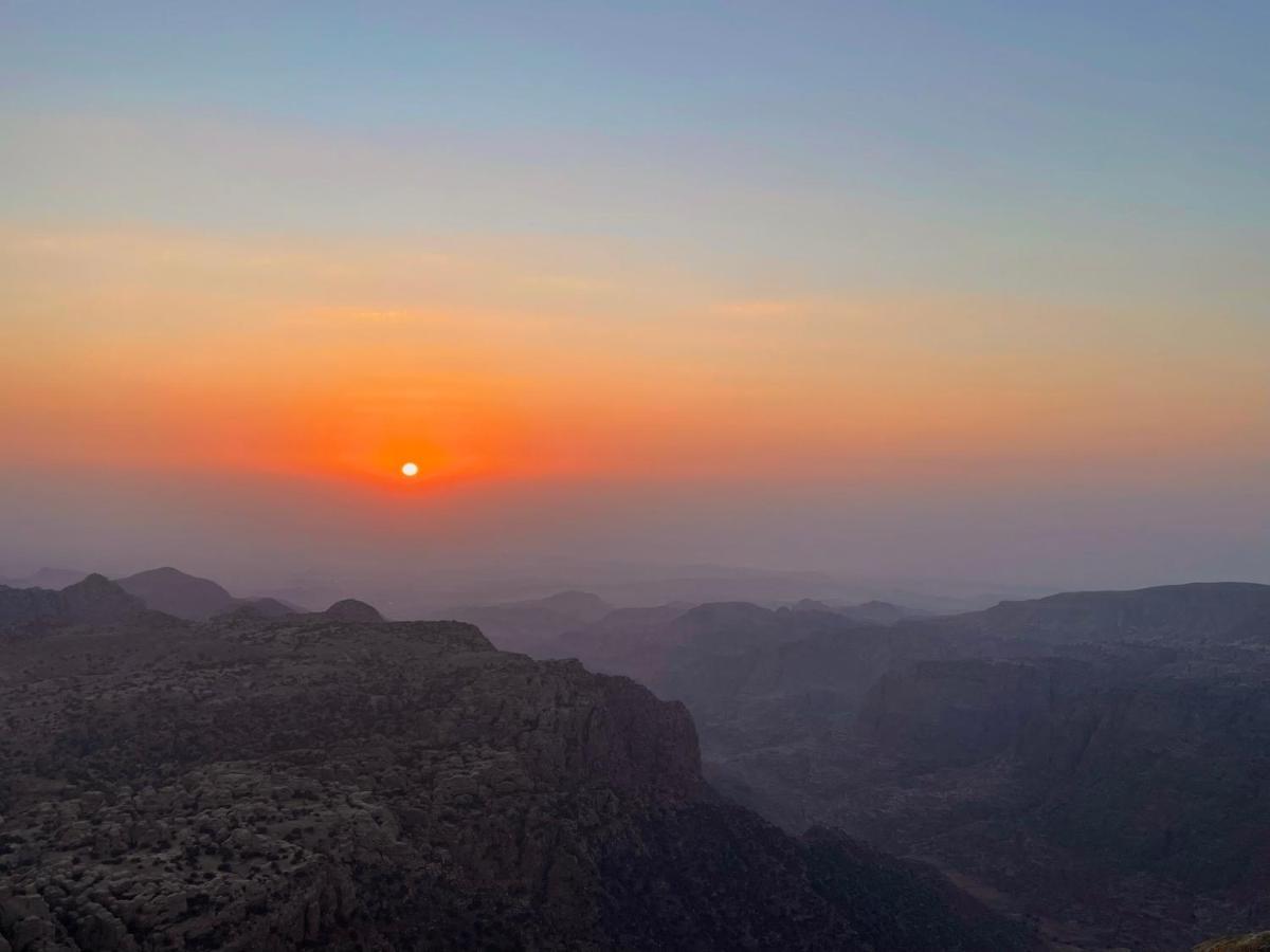 Jabal Dana Hotel - The Highest Hotel In Jordan 外观 照片
