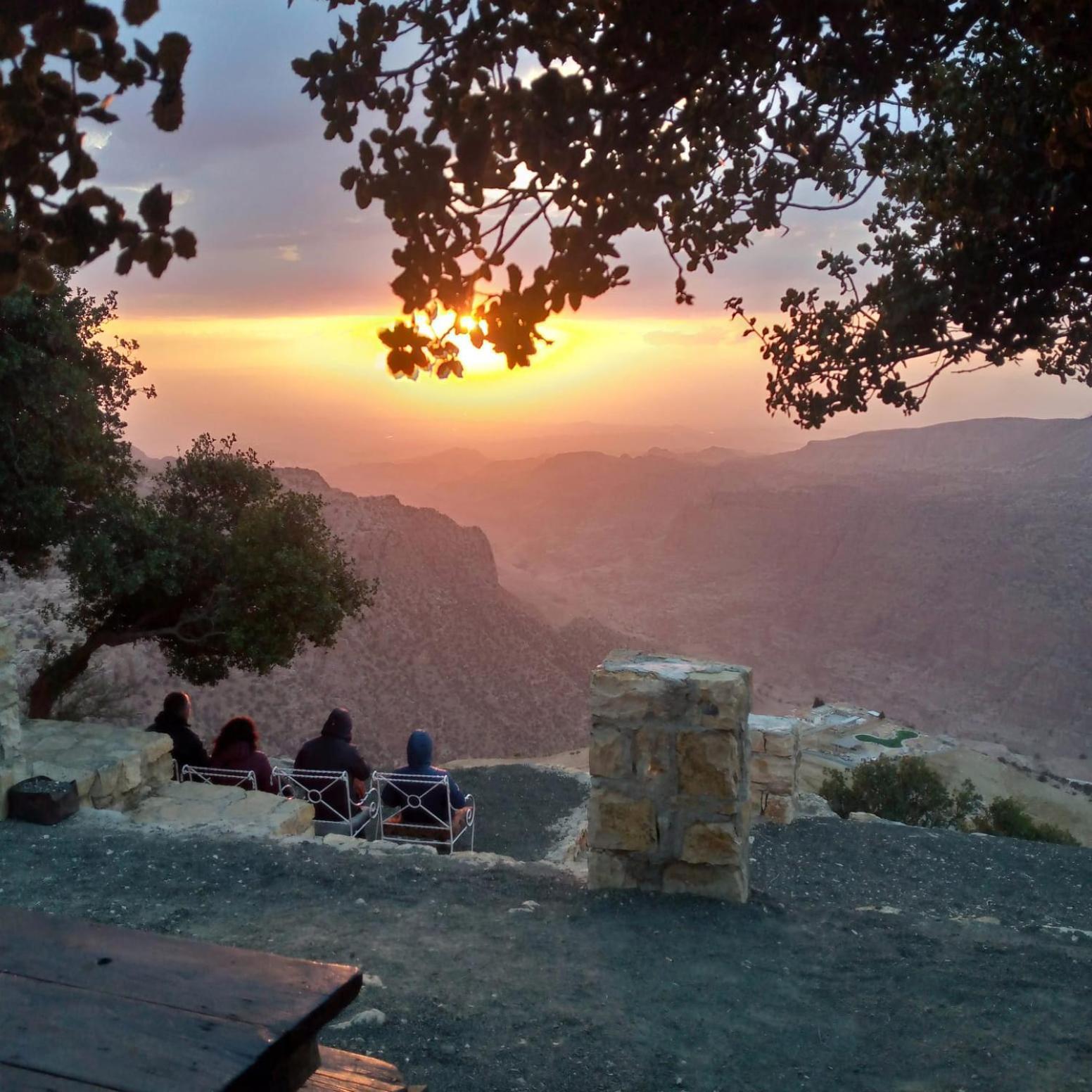 Jabal Dana Hotel - The Highest Hotel In Jordan 外观 照片